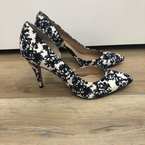 Vince Camuto Shoes - Vince Camuto Halona Black & White Floral heels 10M